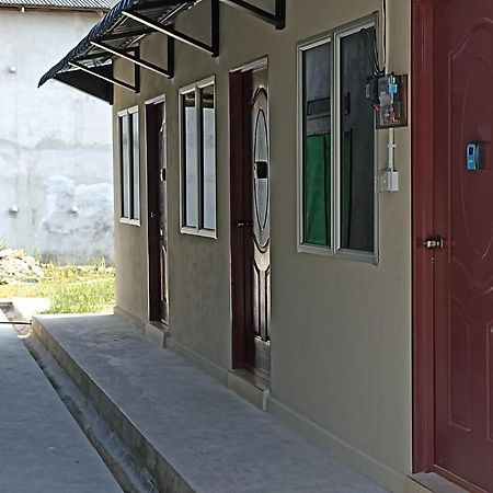 Depulauserai Roomstays Pekan Εξωτερικό φωτογραφία