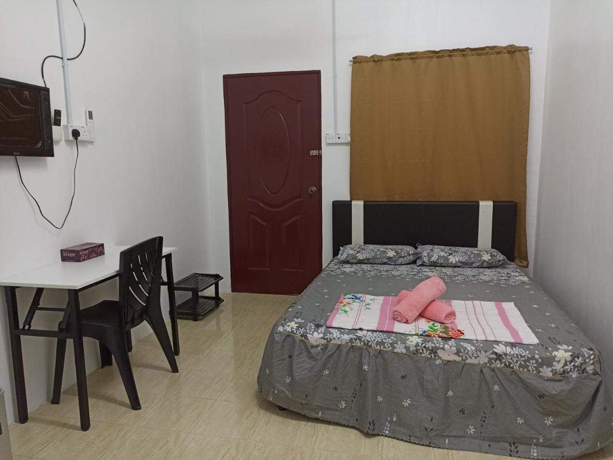 Depulauserai Roomstays Pekan Εξωτερικό φωτογραφία